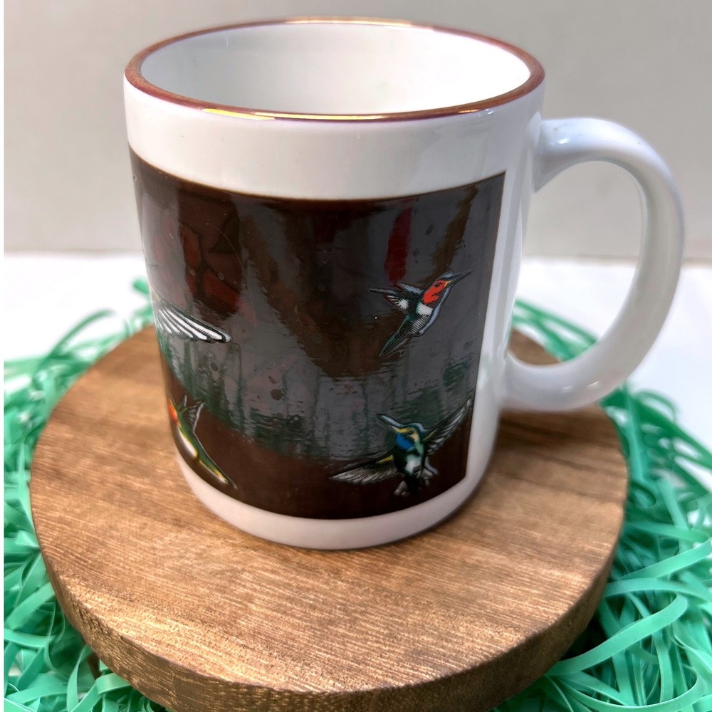 Wondermugs USA Hummingbird Coffee Mug White Ceramic Gold Rim Nature Bird Lover